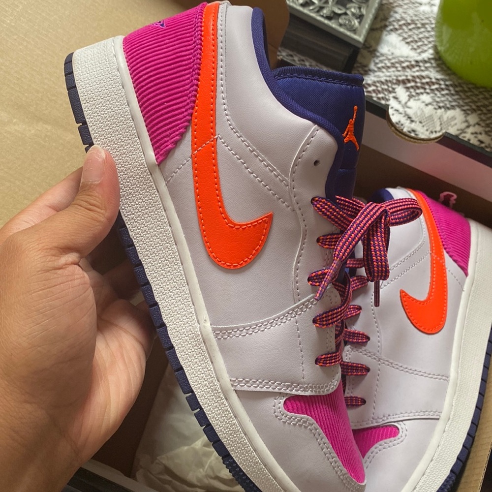 Jordan retro 1 low